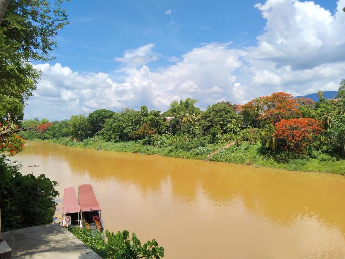 Ban Lakkham River View Villa Luang Prabang Buitenkant foto