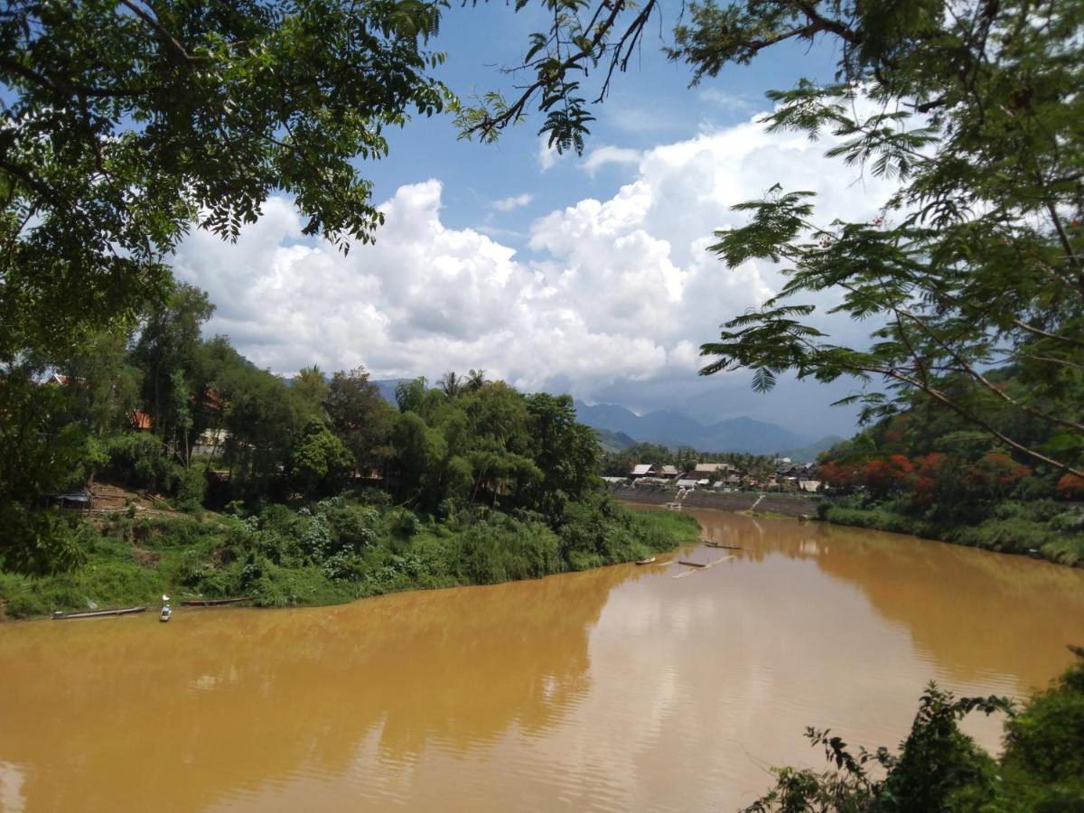 Ban Lakkham River View Villa Luang Prabang Buitenkant foto